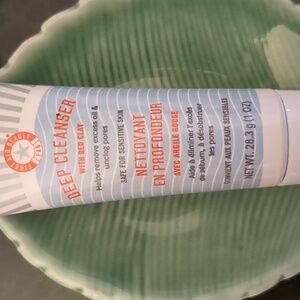 Deep Cleanser with Red Clay